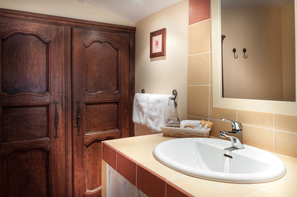 Le Clos Des Canebiers Bed and Breakfast Grasse Pokój zdjęcie
